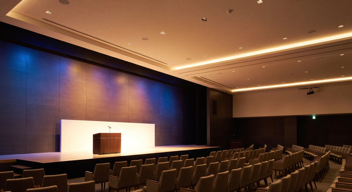 HUSHAN_STAGE_SCENE_20260720|multi-function-wash-light-hlp9024|conference-hall-wash-scene|HLP9024 conference hall wash-light application scene|broad AI application scene; no product close-up or inferred product exterior