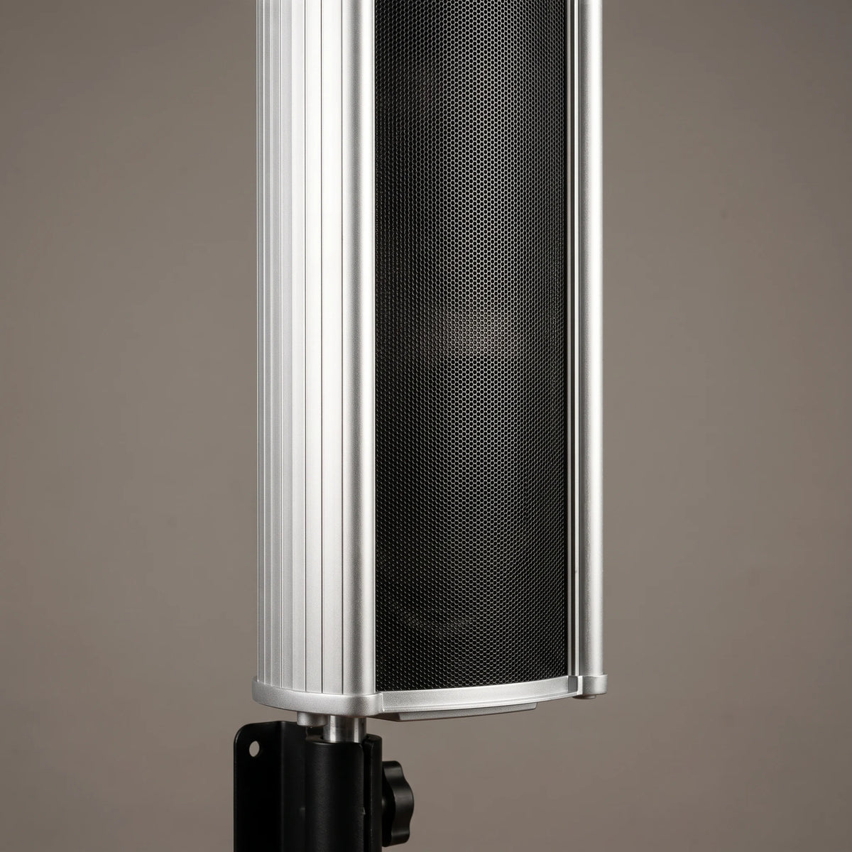 HUSHAN_PUBLIC_ADDRESS_20260720|outdoor-ip-column-speaker-sz-b30ip|ai-detail|SZ-B30IP AI-assisted product detail image based on real product reference